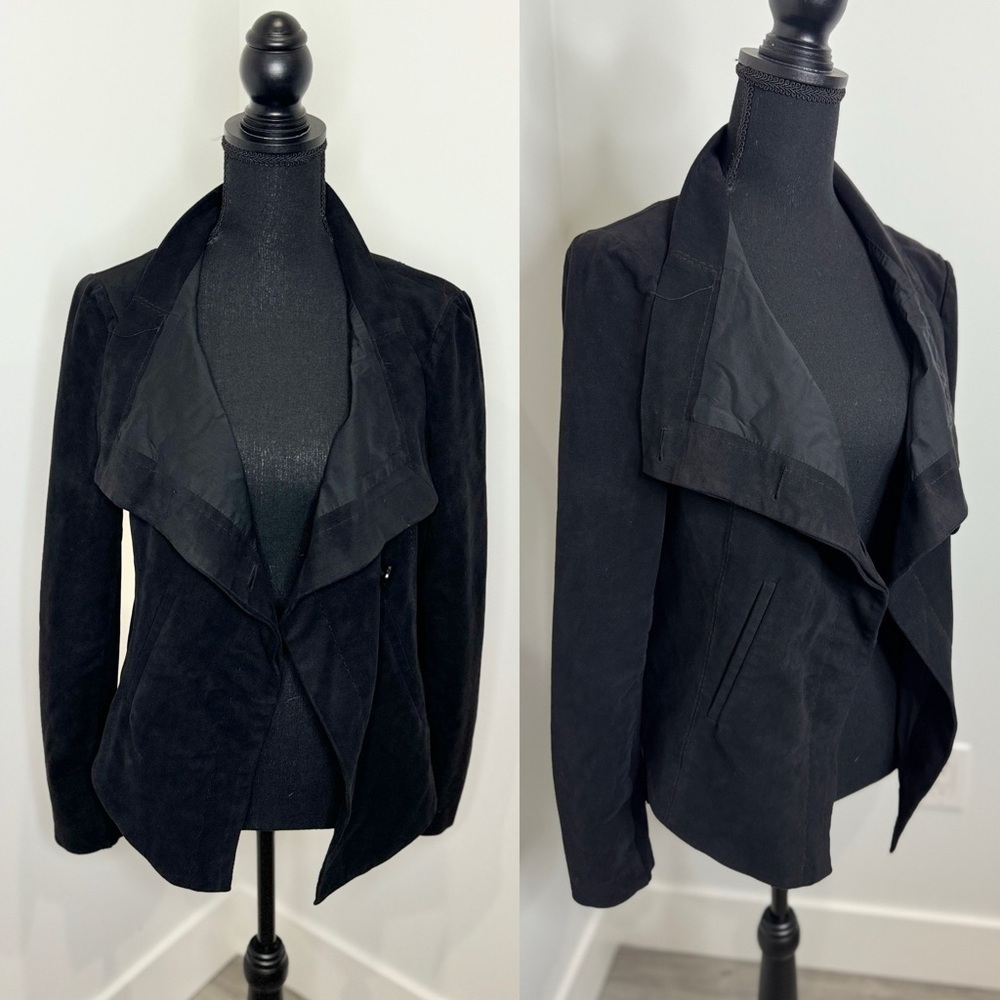 BCBGMaxAzria Black Front Button Jacket (M)